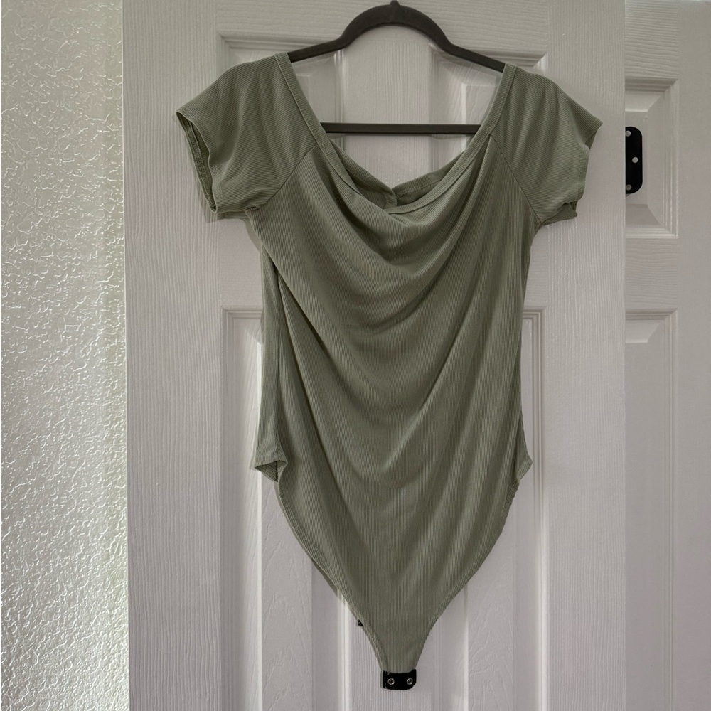 Gaze Light Green Ribbed Top - Picture 3 of 3
